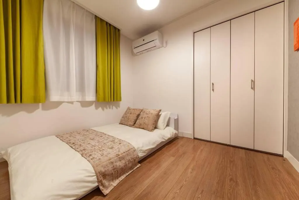Eldor Nishikoujiya Apartment 東京都
